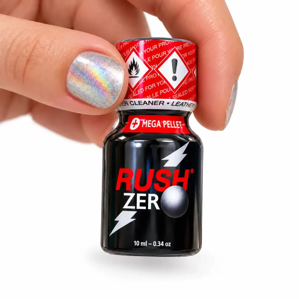 Poppers Rush Zero Mega Pellet 10 ml, une formule Amyl + Propyl avec bille intérieure Mega Pellet. Petit format Rush à double formulation.